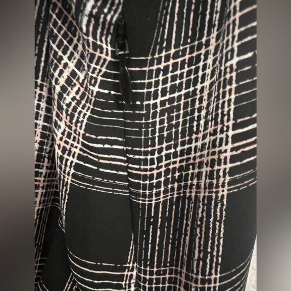 🌻WHBM Tank Top - Picture 7 of 8